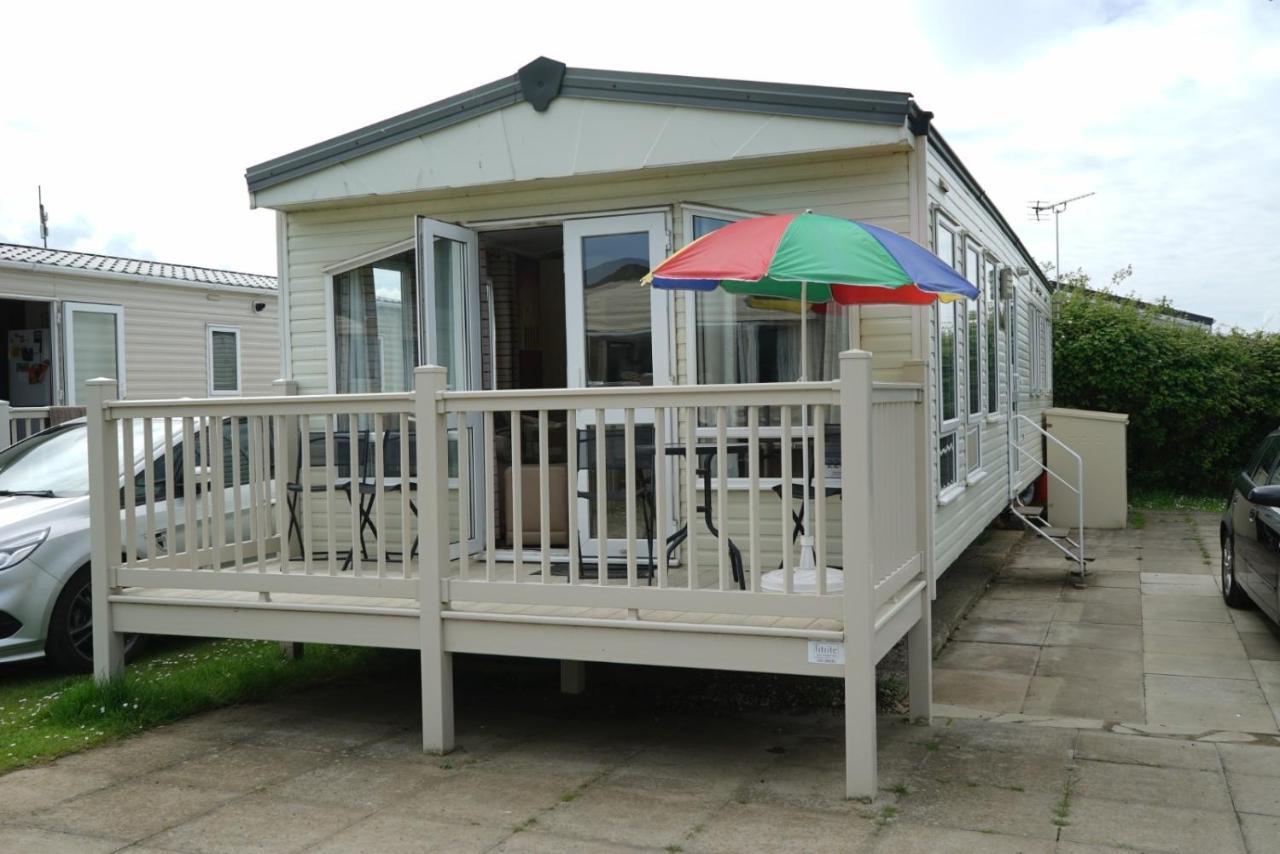 Villa Manor Park Hunstanton Pets Go Free Linen Included Exterior foto